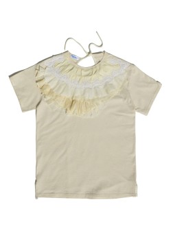 T-shirt ruffles and lace