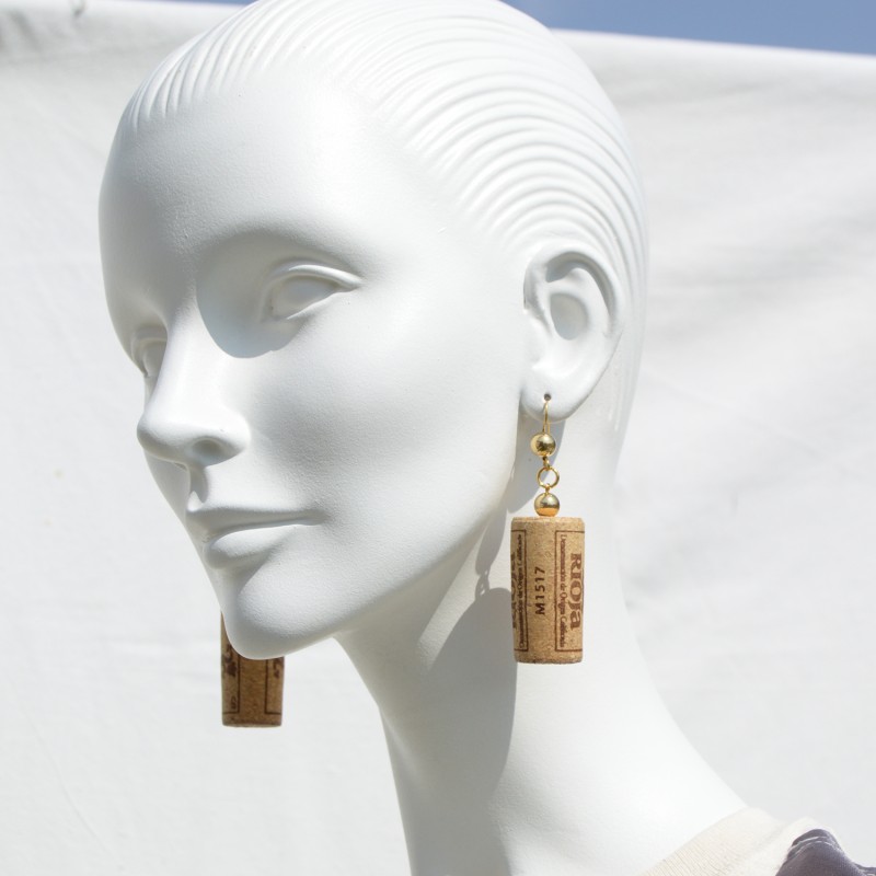 Earrings in recycled cork and gold