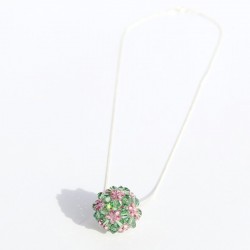 Flowered ball necklace