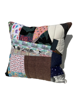 San Fabrizzio Pillow cover in quilted patchwork