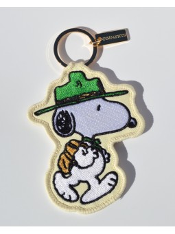 Magpie x Peanuts Key Charm Camp Snoopy