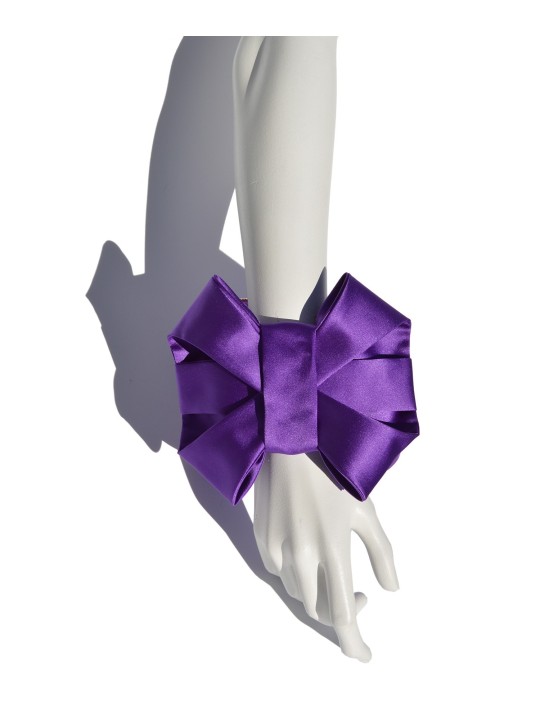 Pulseta Lazo en color morado de Celina Martin