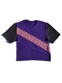 Camiseta morada con raya rosa y mangas denim de San Fabrizzio