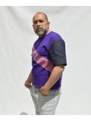Camiseta morada con raya rosa y mangas denim de San Fabrizzio