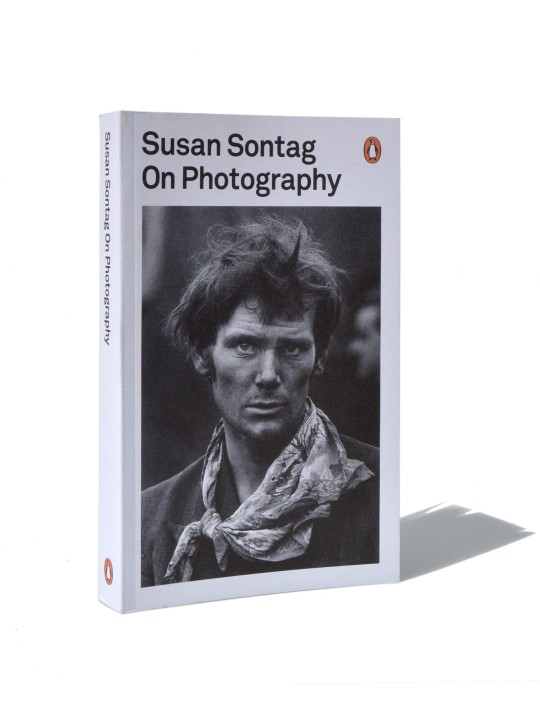 On Photography , Susan Sontag