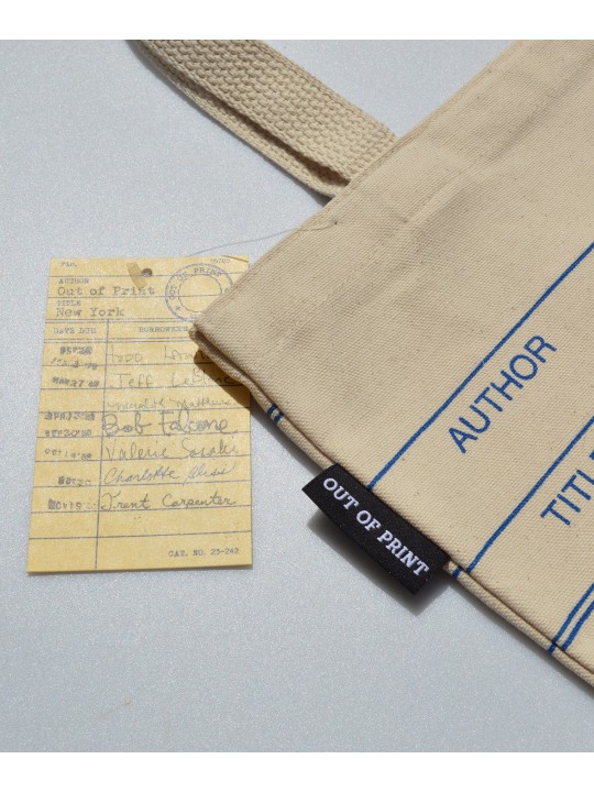 Bolsa de tela natural para tarjeta de biblioteca de Out of Print