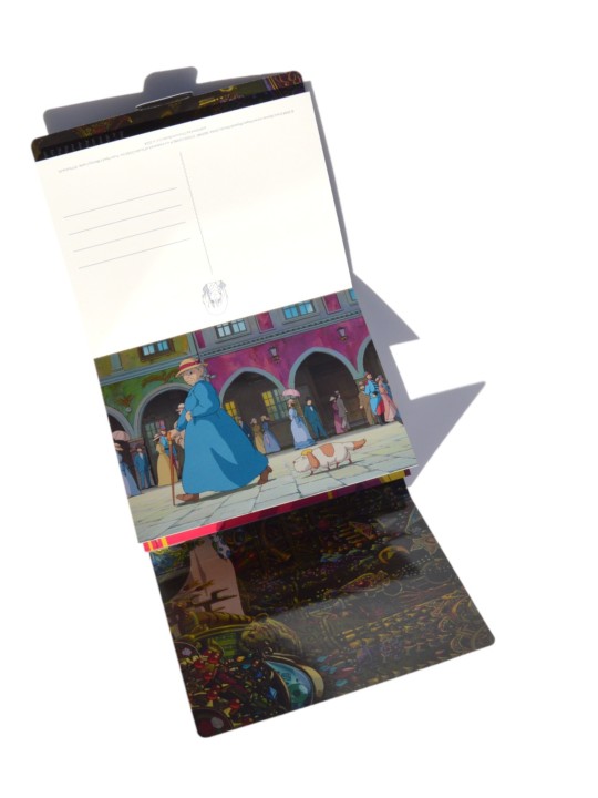 Estuche de 30 Postales de El Castillo Ambulante de  Studio Ghibli