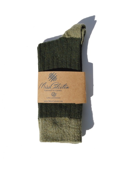Calcetines de Lana Caña Baja Verde olivo de Miss Calcetín